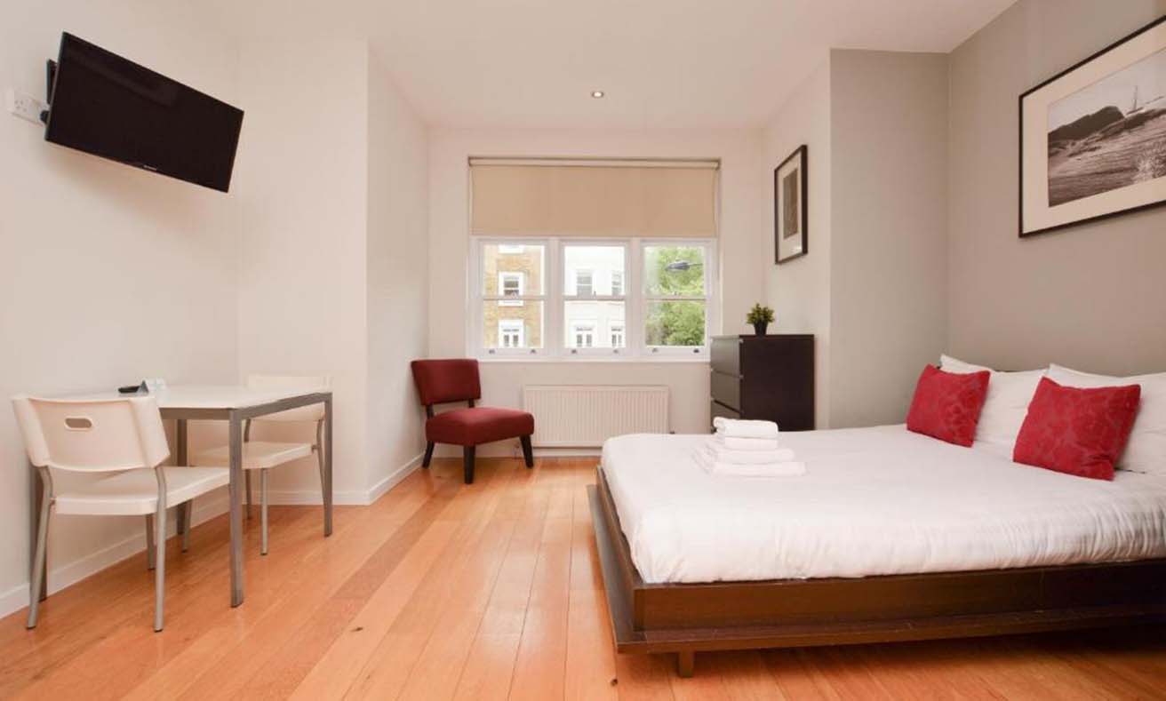 Home Away From Home: Cozy Serviced Apartments in Manchester