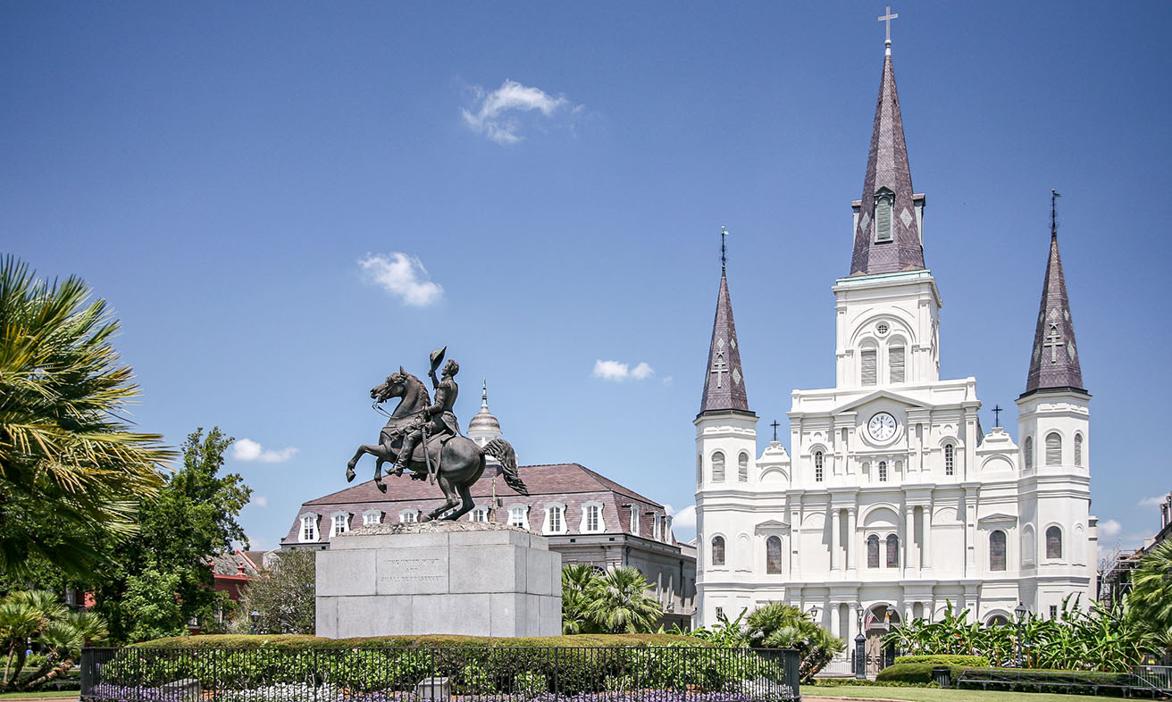 Essential Places to Explore in New Orleans This Spring!