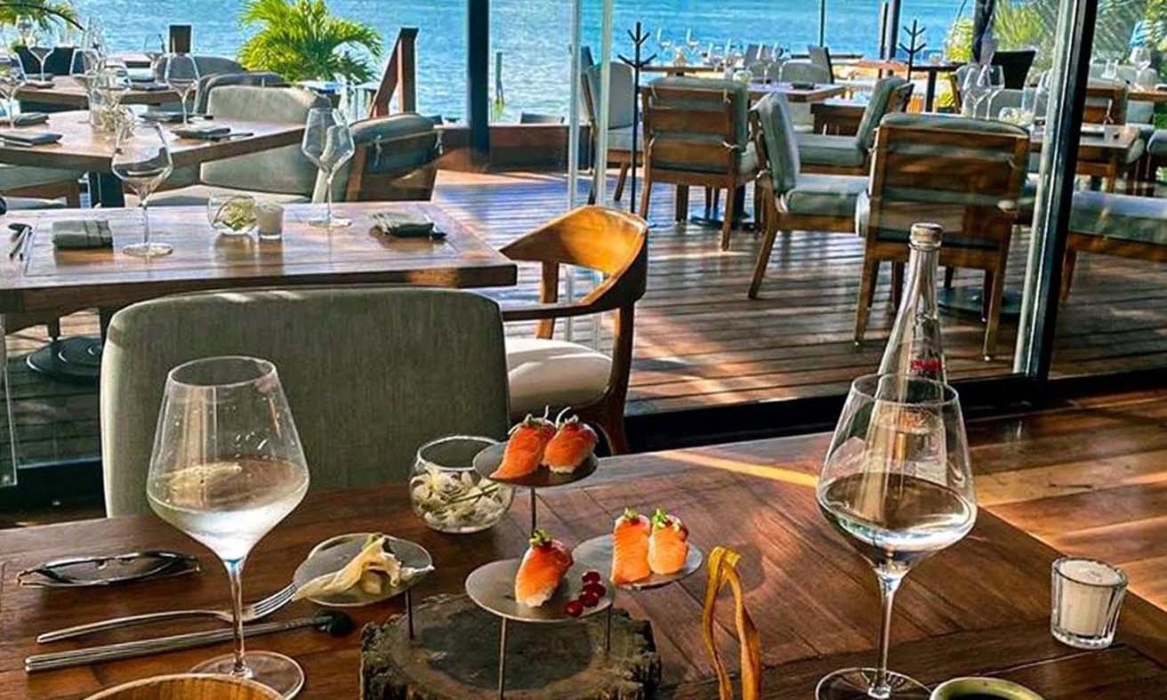 Beachfront Dining in Cancun: Top Restaurants with Unbeatable Views