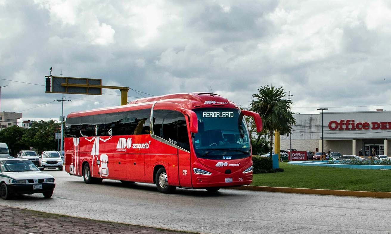 Finding Your Way Around Cancun: A Complete Guide to Local Transport